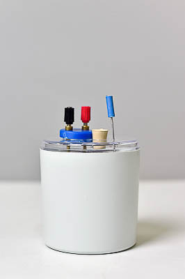 Колориметр с нагревателем