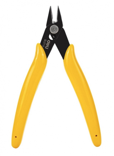 657